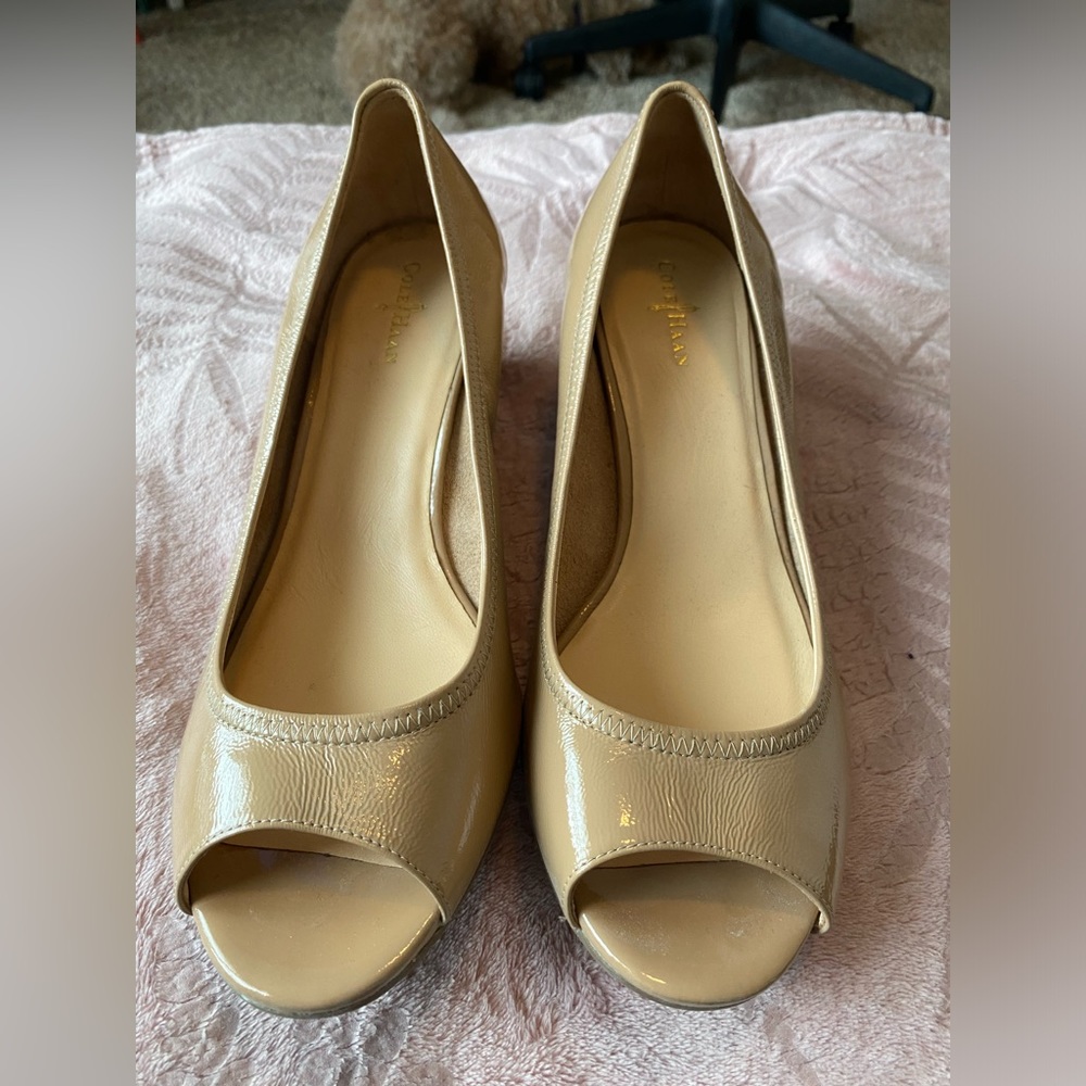 Women’s leather shoes